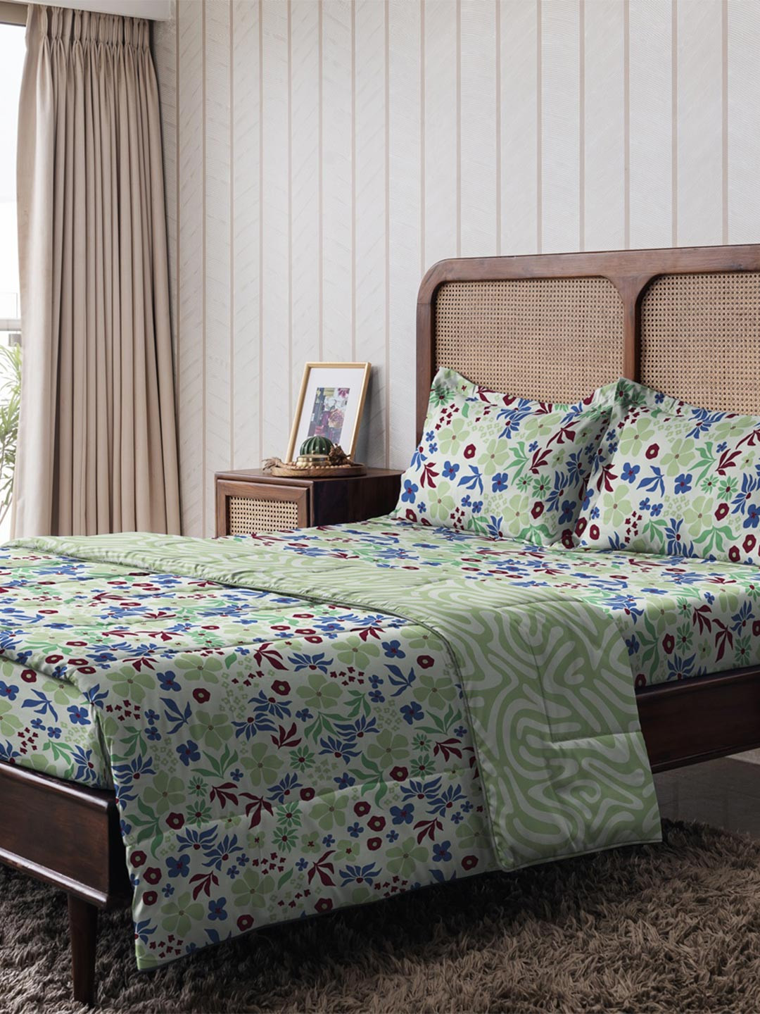 The Happy Pod Floral Pure Cotton King Bedding Set -Comforter Bedsheet & 2 Pillow Covers