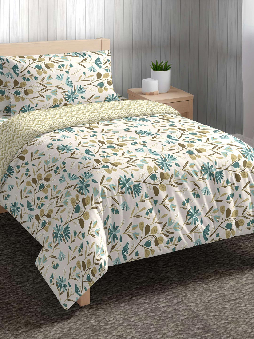 The Happy Pod Teal & White Floral Summer Single Bed Dohar