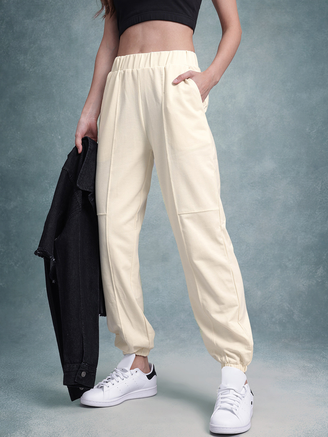 The Roadster Lifestyle Co. Women Original High-Rise Joggers Trousers
