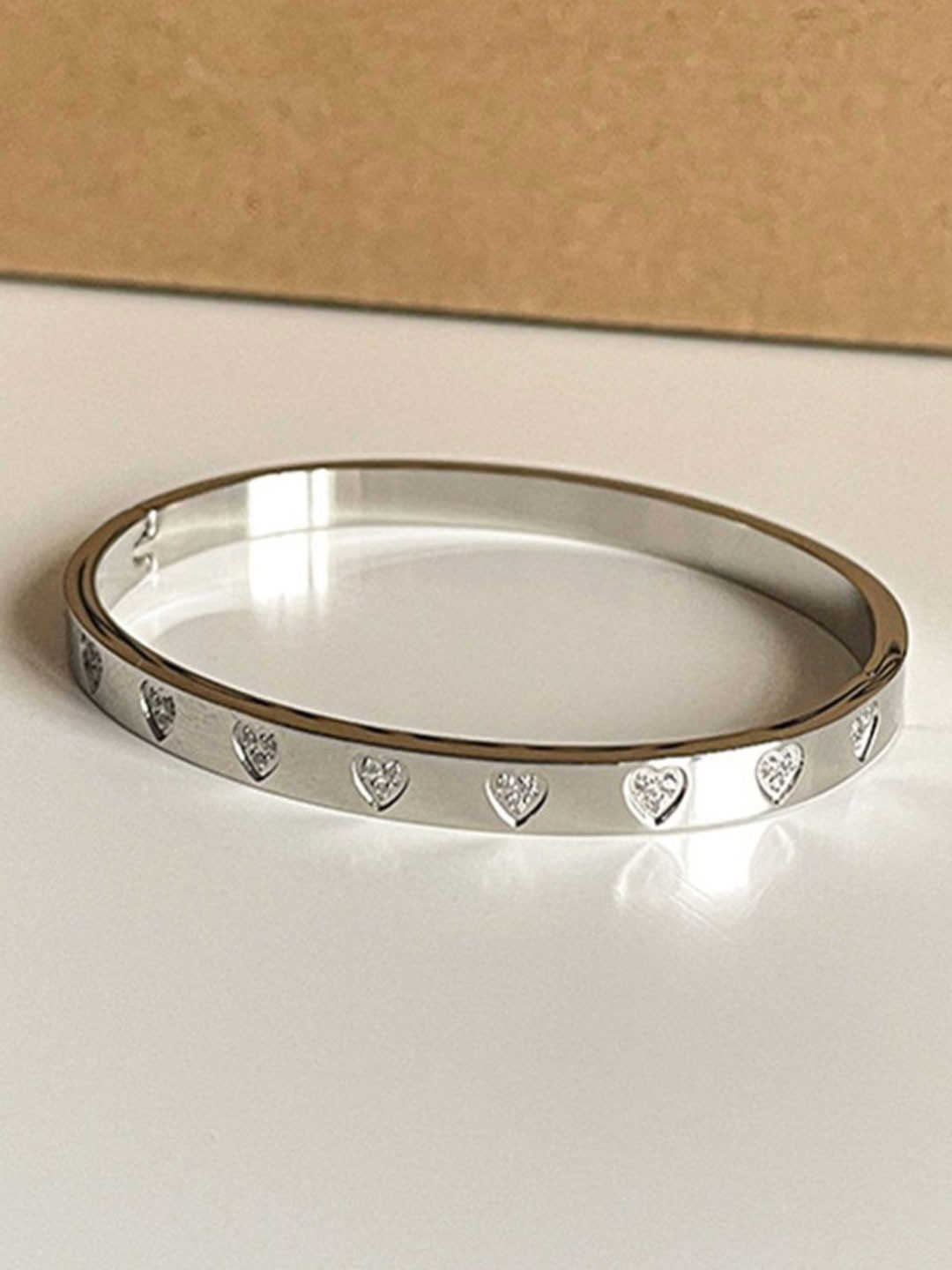 AQUASTREET 18K Silver Plated Waterproof Anti-Tarnish Heart Zircon Bangle Bracelet