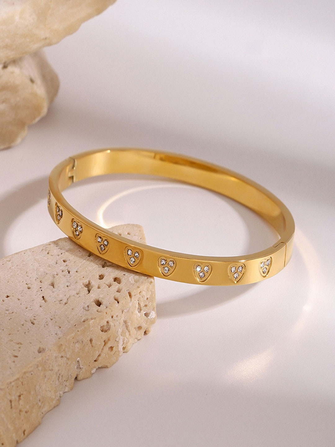 AQUASTREET 18K Gold Plated Waterproof Anti-Tarnish Heart Zircon Bangle Bracelet