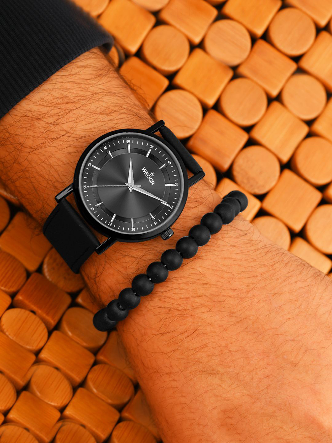 WROGN Men Dial & Leather Bracelet Style Straps Analogue Watch WRNWJ25 Set-60