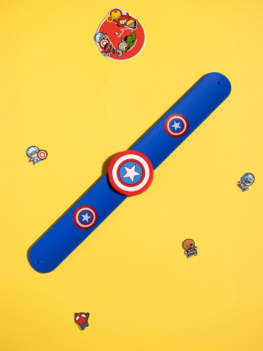 Voylla Kids Marvel Heroic Captain America Shield Wristbands Wraparound Rakhi