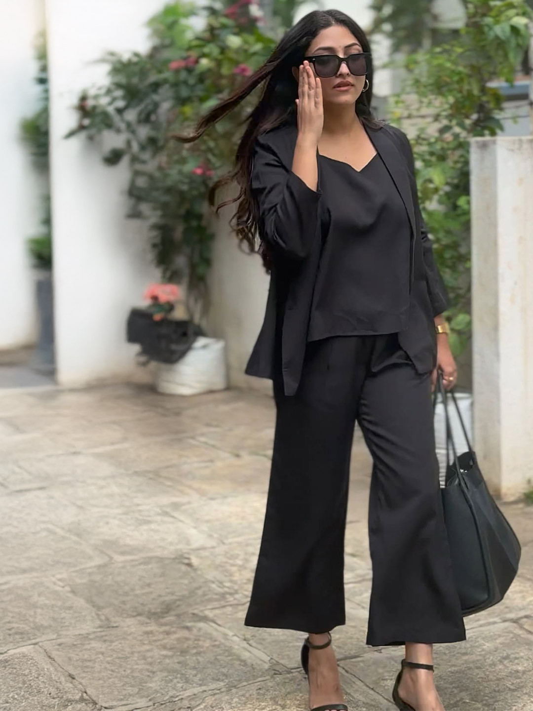 Saltpetre 3 Pieces Shawl Collar Blazer With Top & Trouser