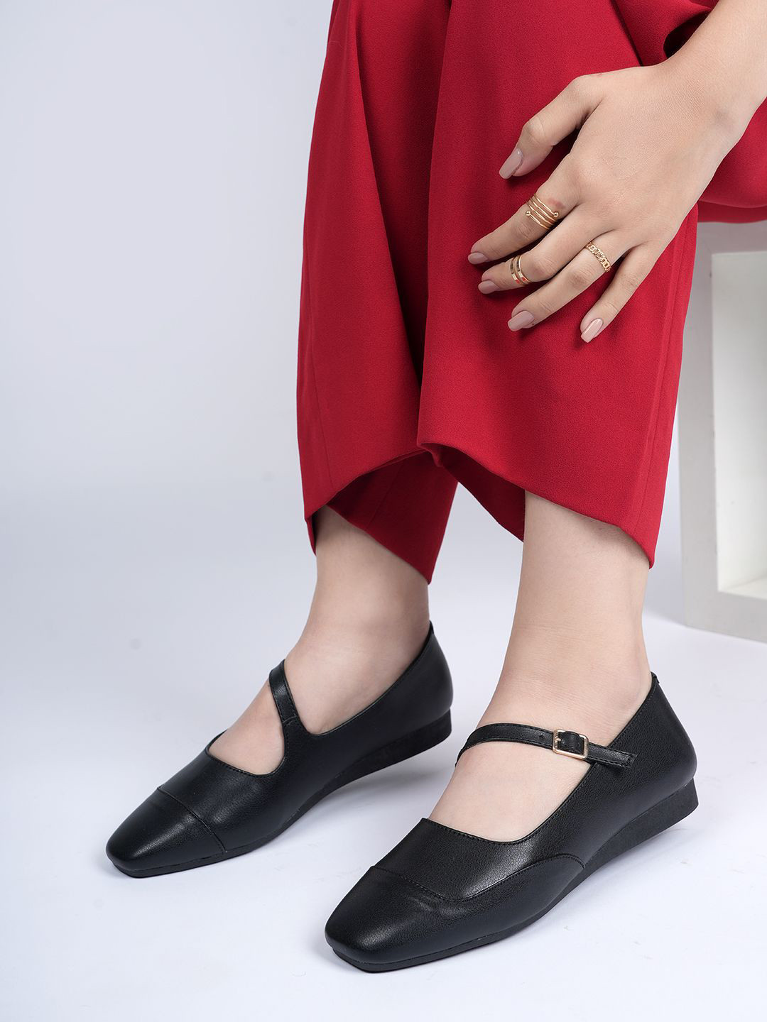 Chemistry Women Round Toe Mary Jane