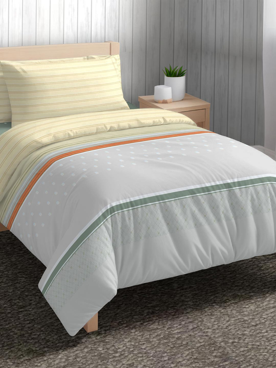 The Happy Pod Green & Grey Microfiber Single Bedsheet & Comforter with 1 Pillow Cover