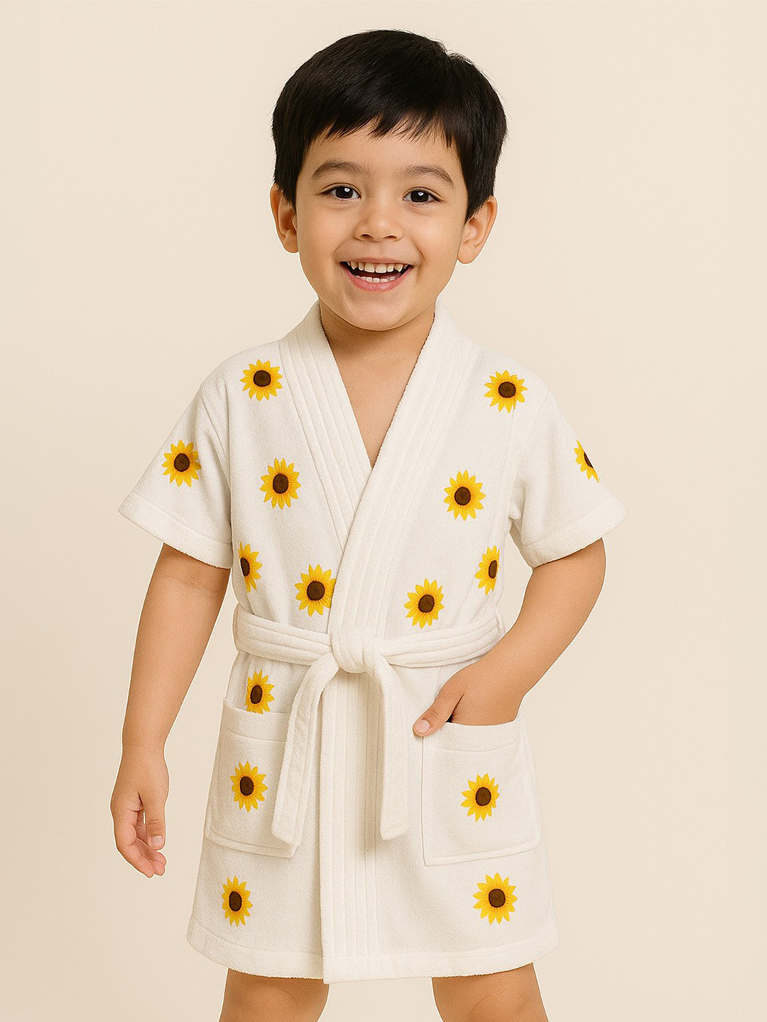 GAB Shawl White Floral Cotton Drawstring Mini Bath Robe