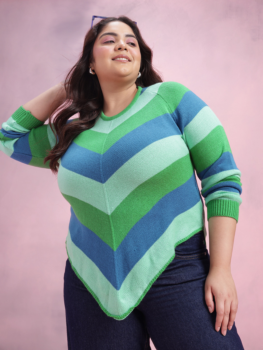 DressBerry Curve Chevron Striped Pullover