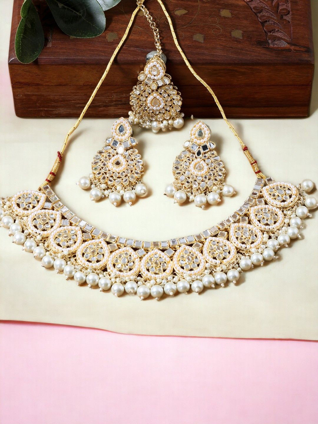 Anouk Gold-Plated Kundan-Studded & Beaded Statement Jewellery Set