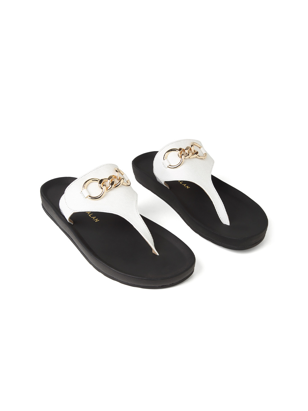 CHAAL CHALAN Ariel White Flats