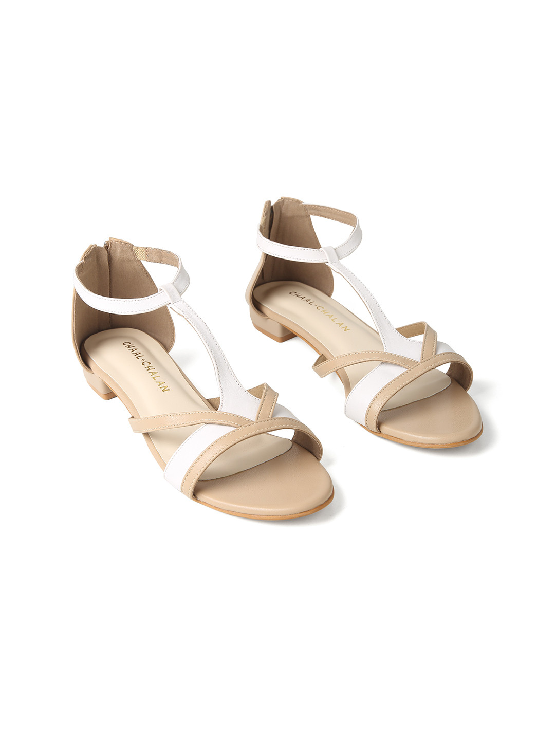 CHAAL CHALAN Amelia White Flats