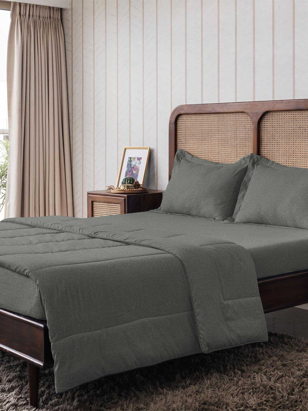 The Happy Pod Grey Ethnic Motifs Microfiber AC Room 150 GSM Double Bed Comforter