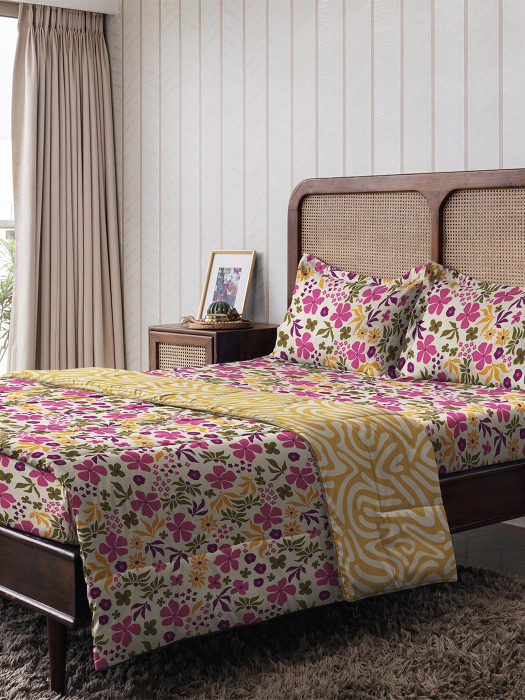 The Happy Pod Pink Floral Cotton Skin-Friendly 144 TC Queen Bedsheet with 2 Pillow Covers-220 x 240 cm
