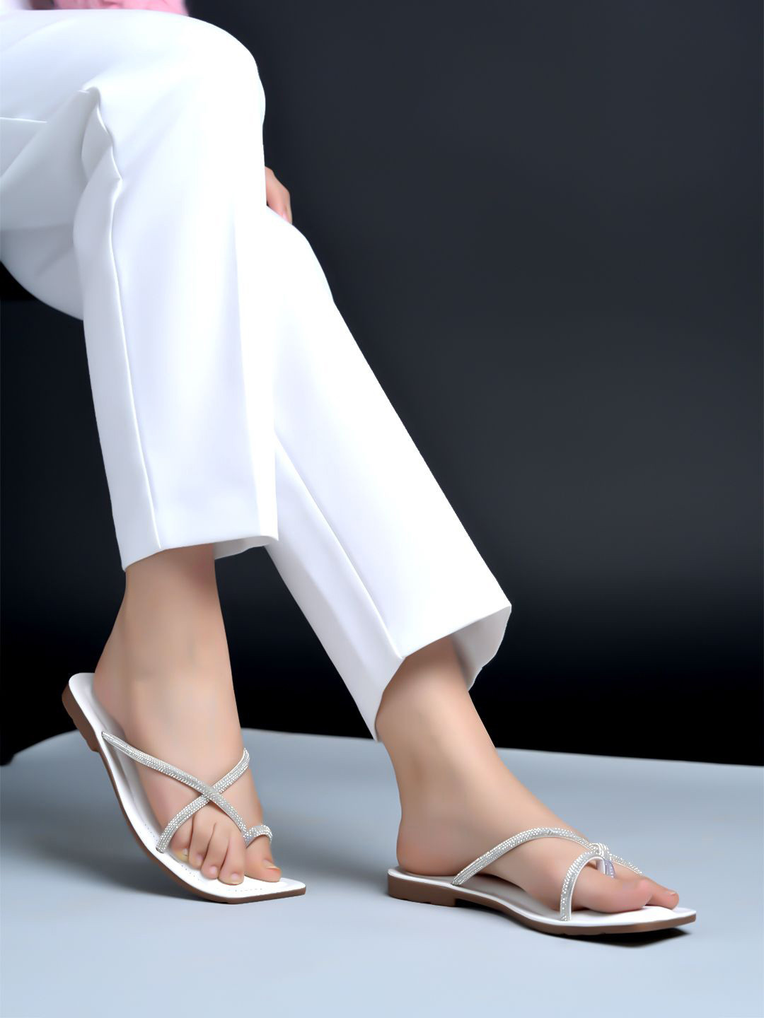 Shoetopia Women Embellished Party Open Toe Flats