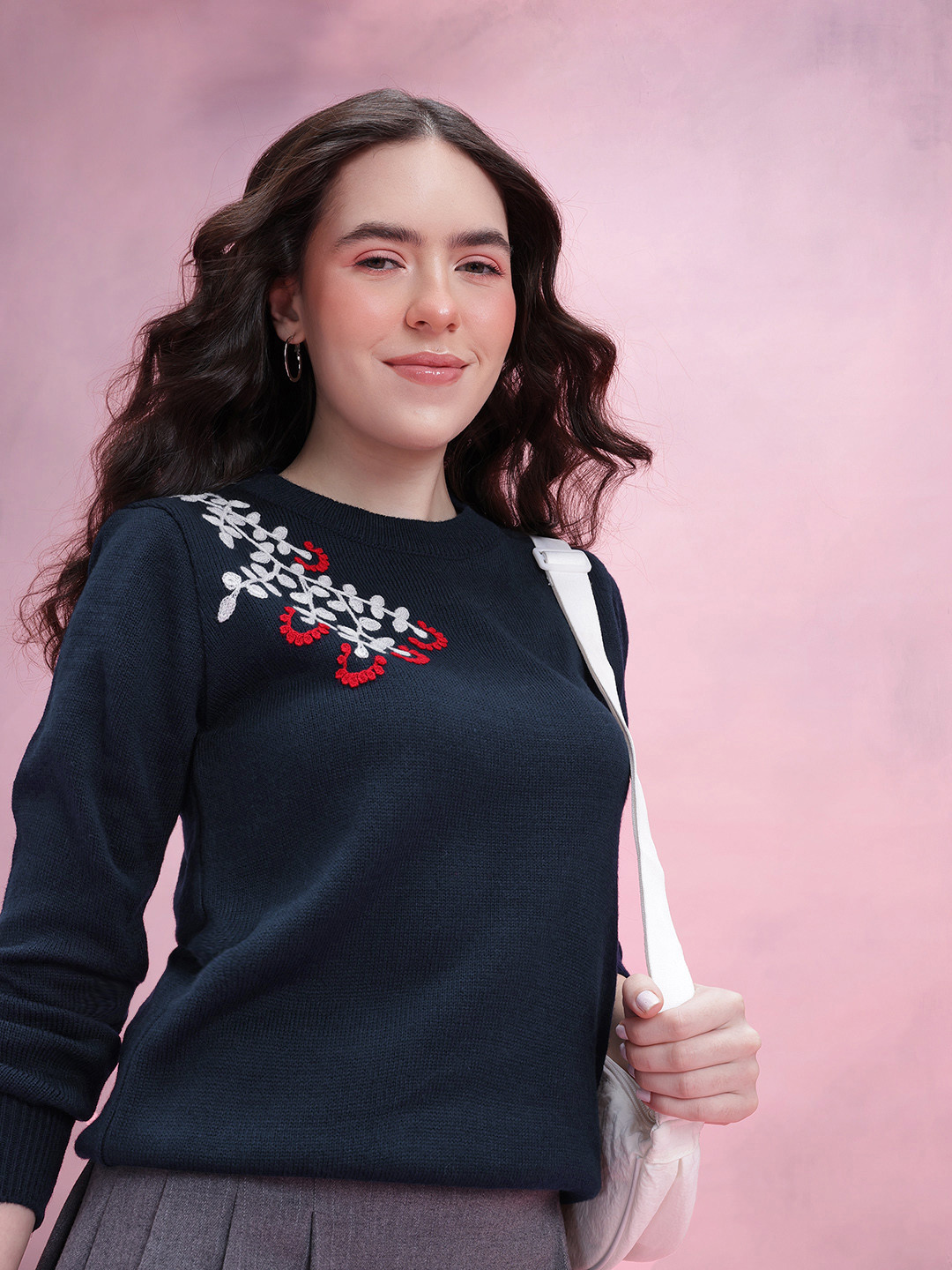 DressBerry Florral Embroidered Acrylic Pullover