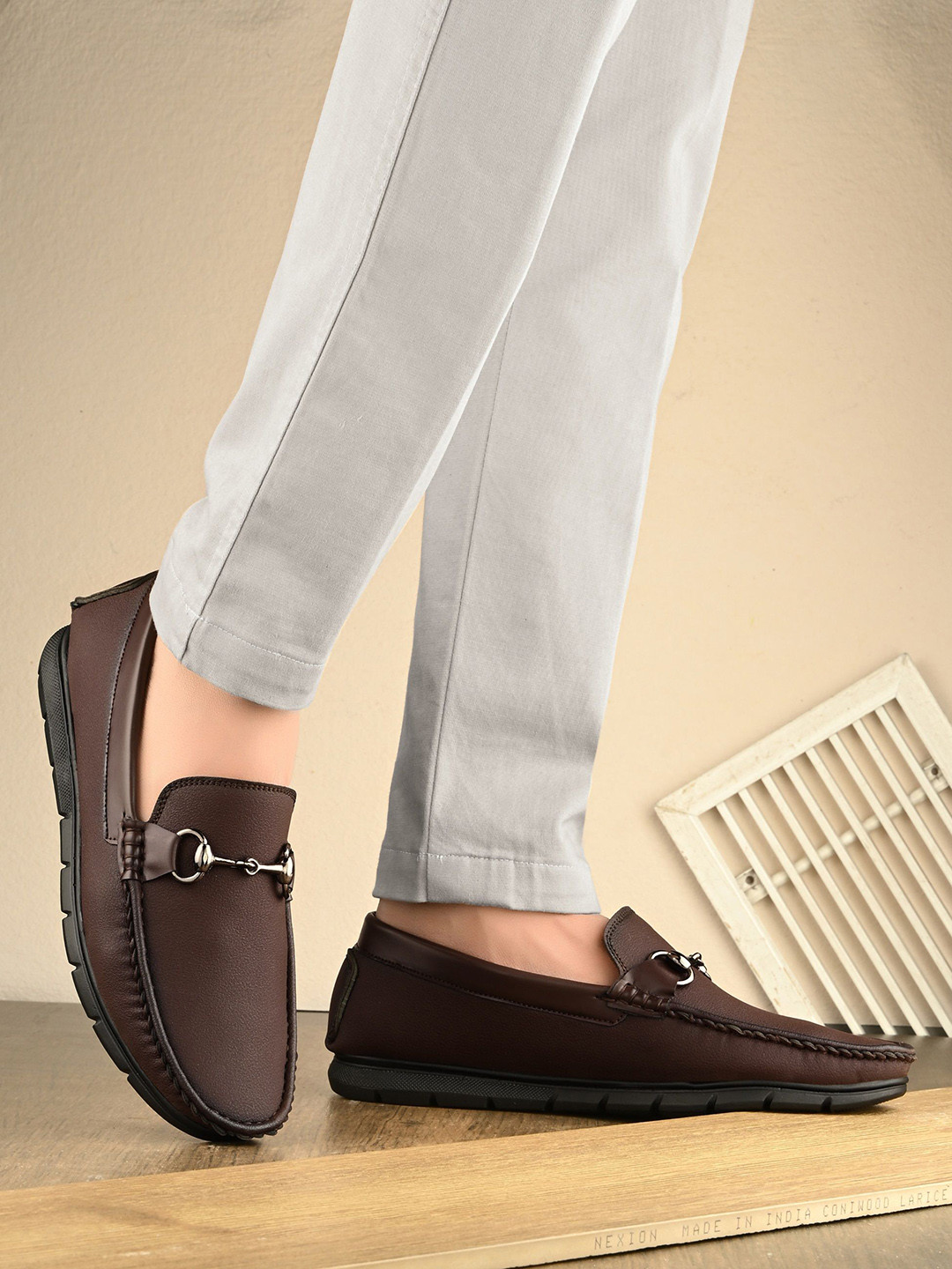 Layasa Men Round Toe Loafers