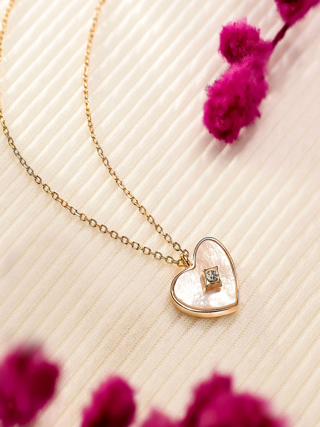 Tweov Jewels Rose Gold Plated Heart Shaped Silver Chain Necklace