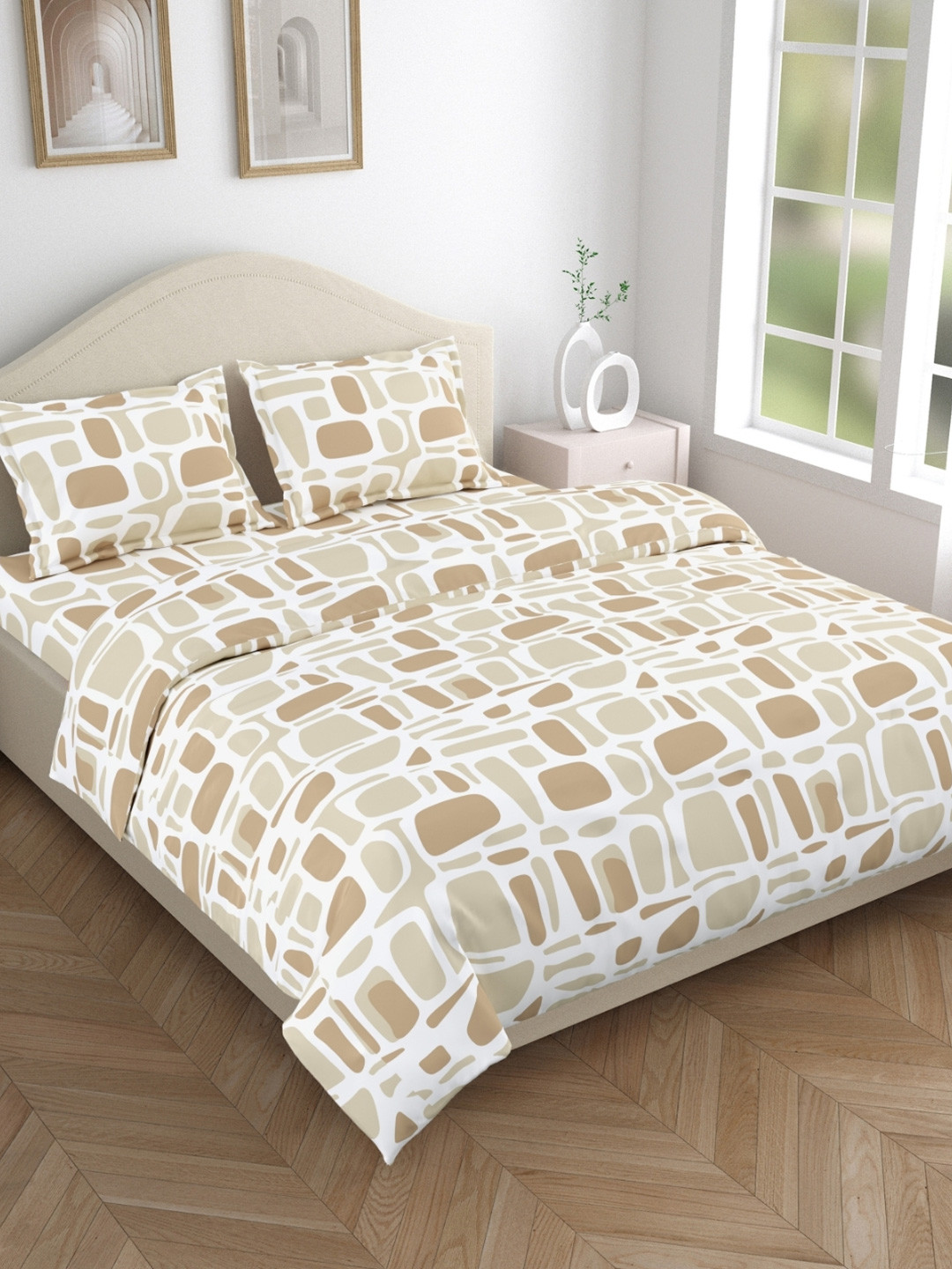 haus & kinder Beige & White 144 TC Cotton Queen Bedsheet Set 2.29 m x 2.55 m