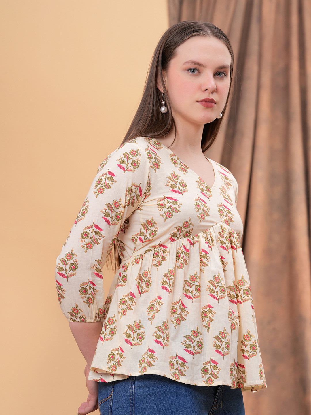 Zenava by Myntra Women Floral Printed V-Neck Puff Sleeve Cotton Empire Top