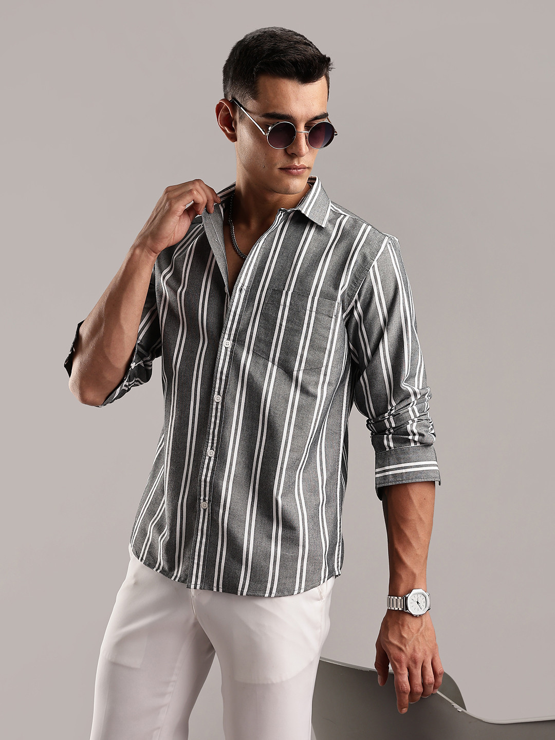 Guns & Sons Men Classic Regular Fit Spread Collar Vertical Striped Cotton Casual Shirt