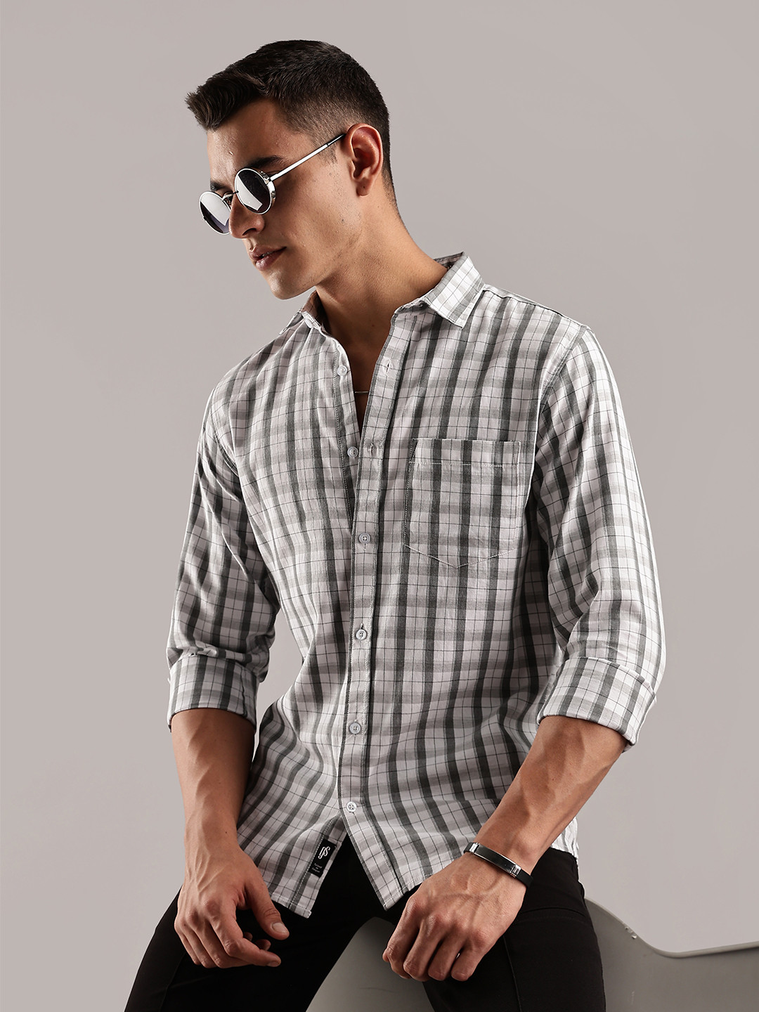 Guns & Sons Men Sport Regular Fit Spread Collar Checked Cotton Casual Shirt
