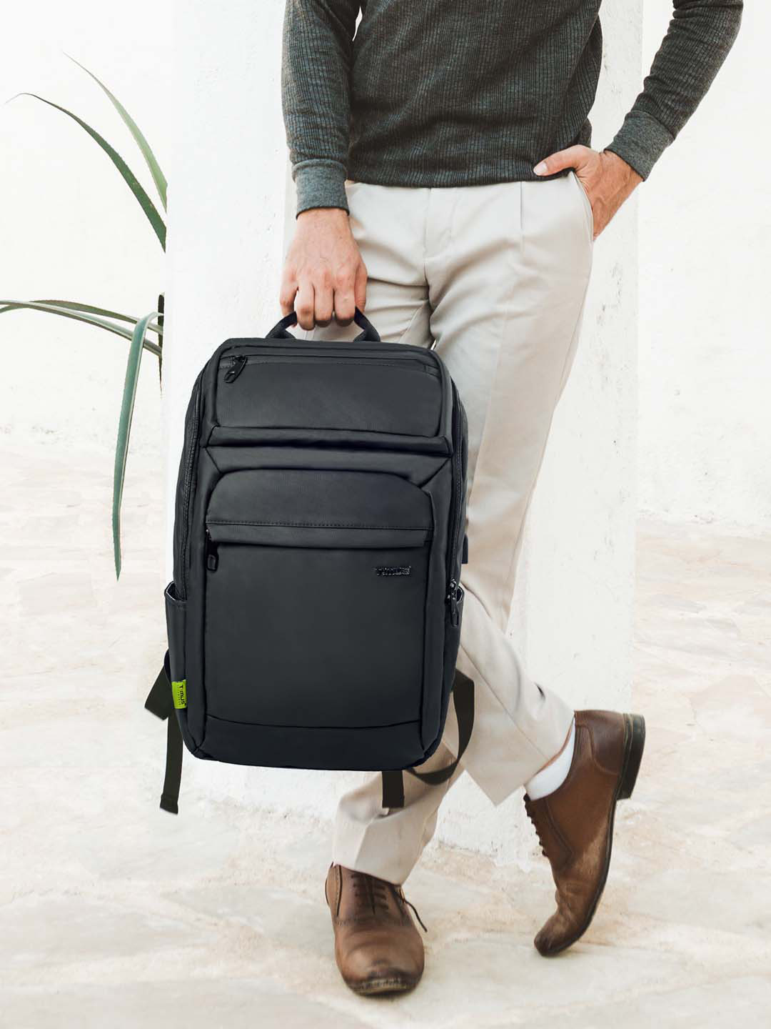 Timus Tokyo Unisex Professional Backpack 28L