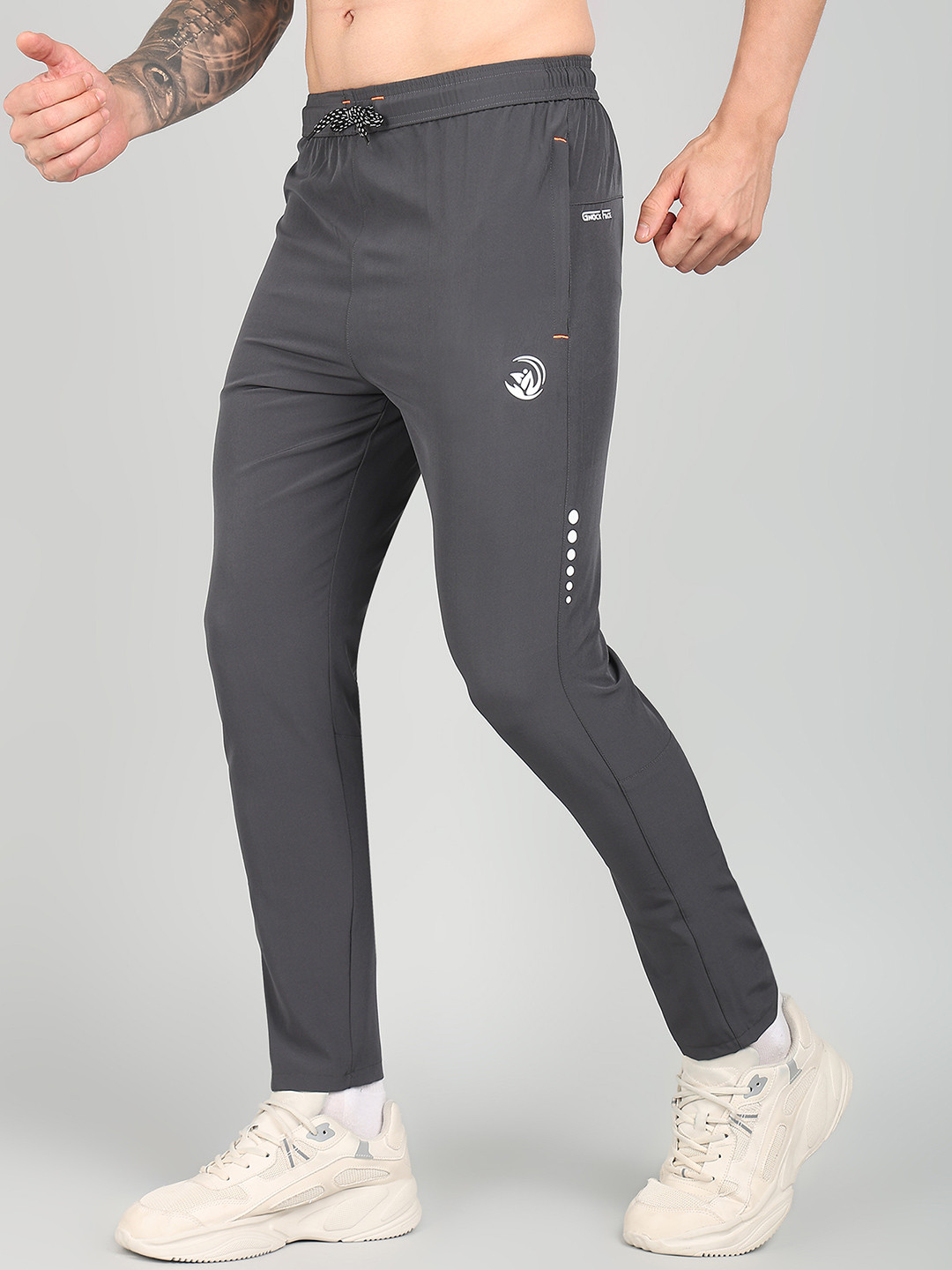 GNOCKFACE Men Mid-Rise Track Pant