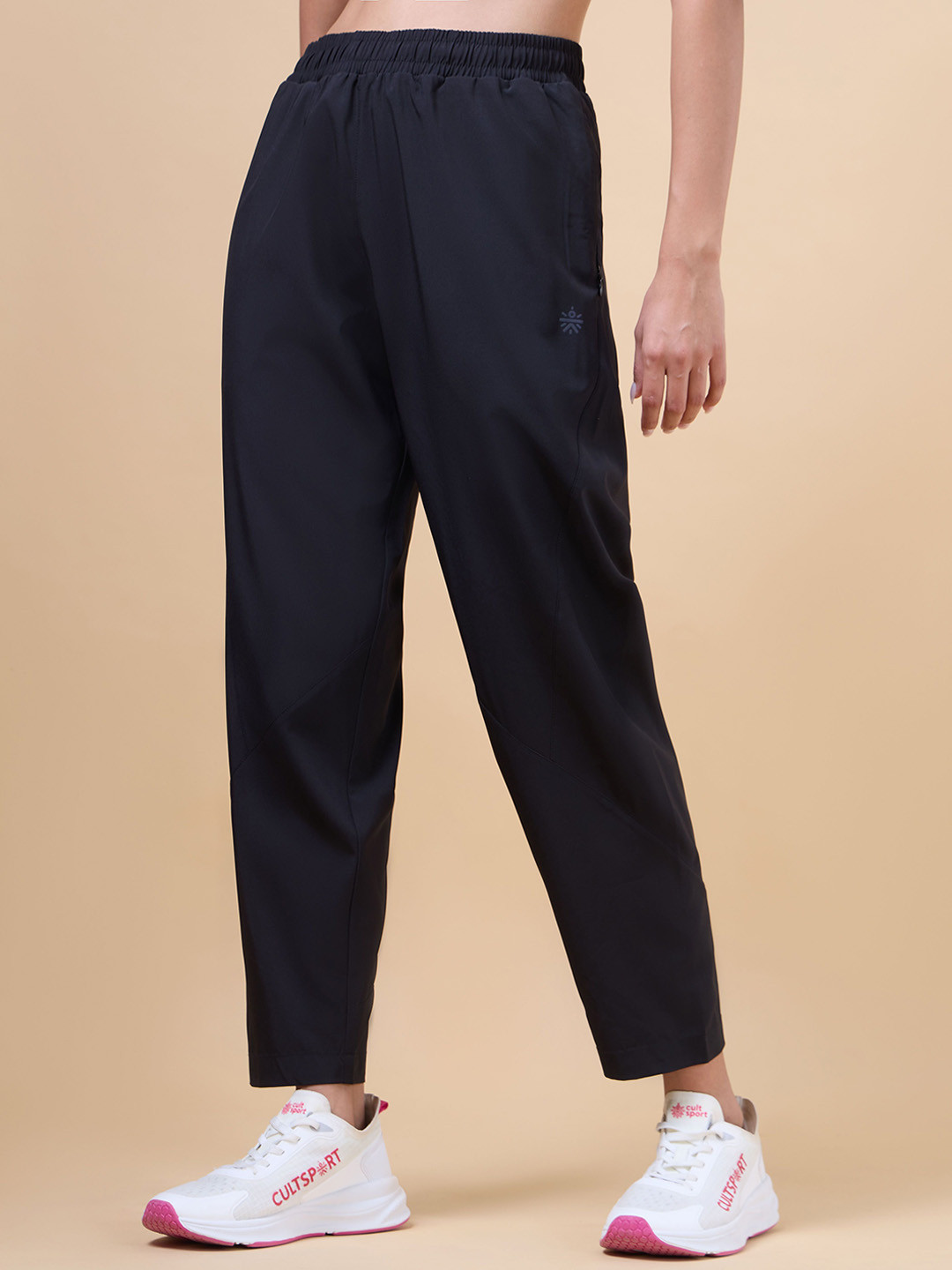 CULT Women's Black True Performance Sculpted Trackpants