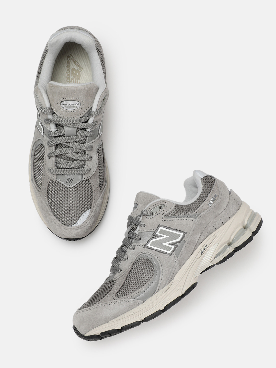 New Balance Unisex 2002 Striped Everyday Sneakers