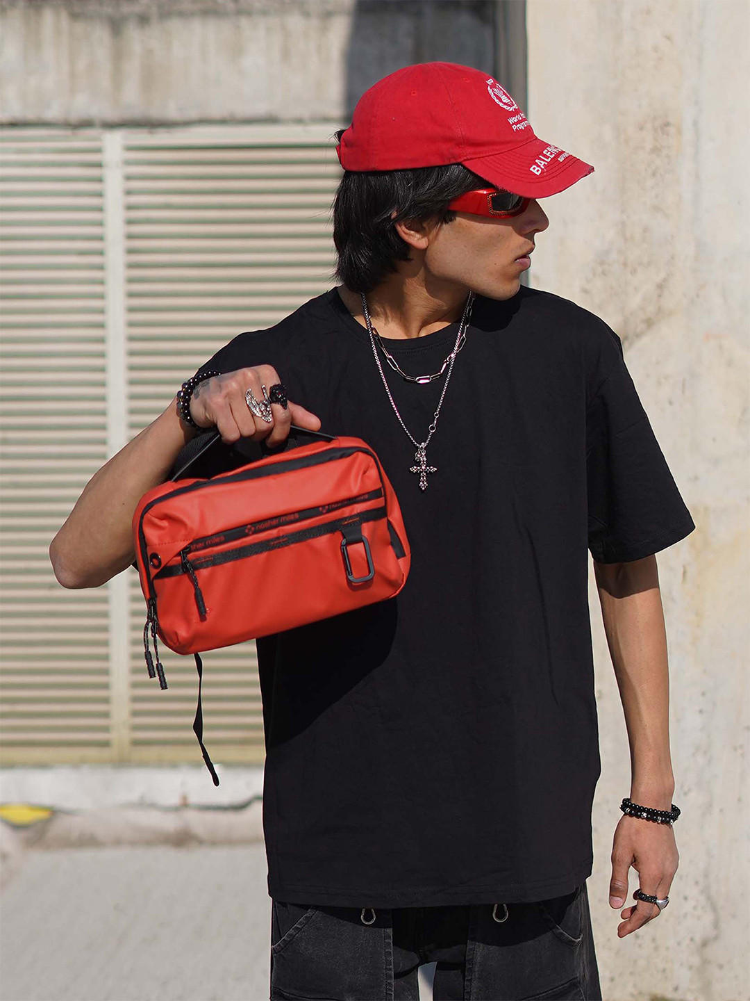 Nasher Miles Unisex Greenwich Anti-Theft Zipper Water Resistant Waist Pouch