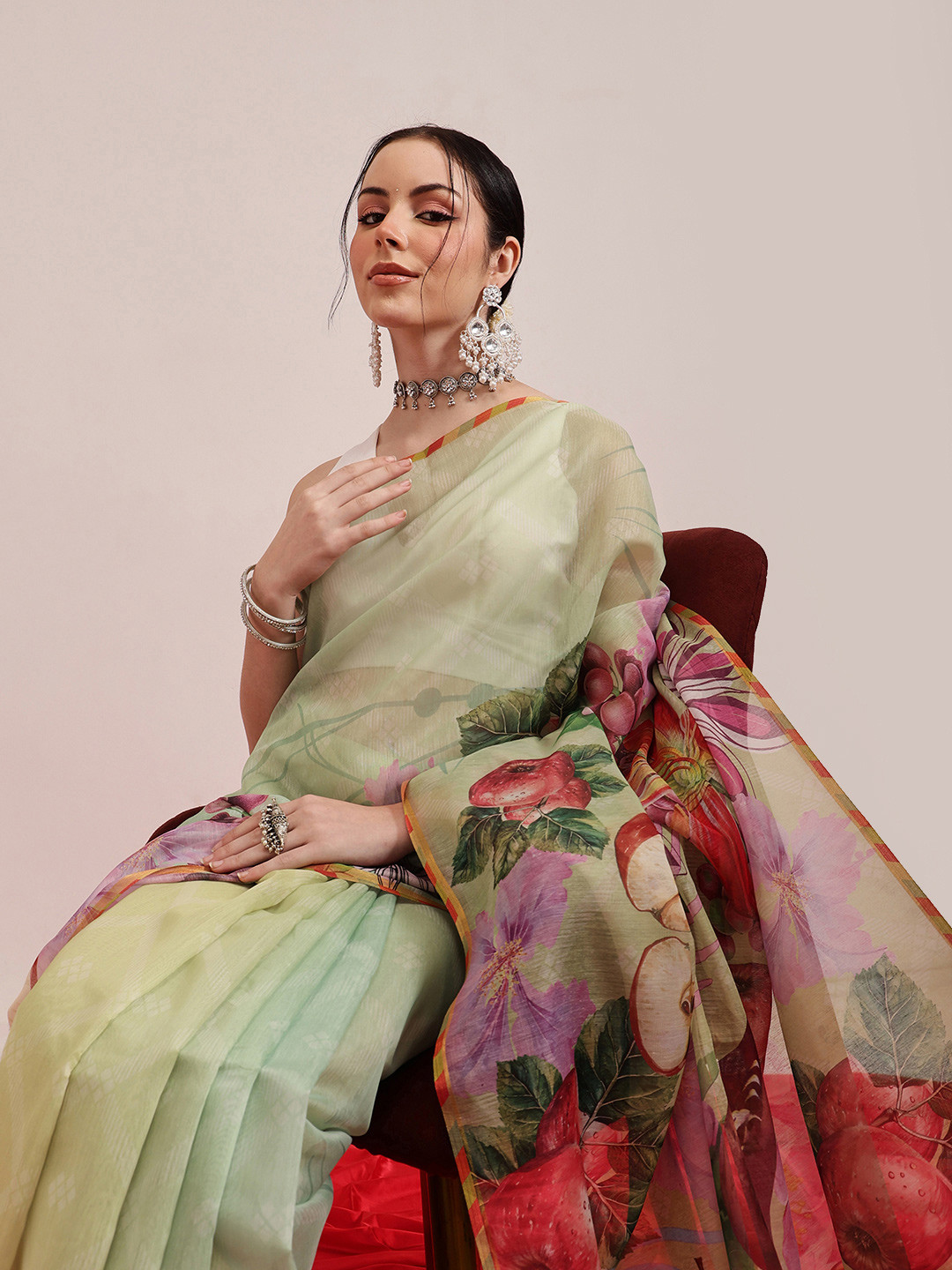 Silk Land Animal and Abstract Digital Print Saree