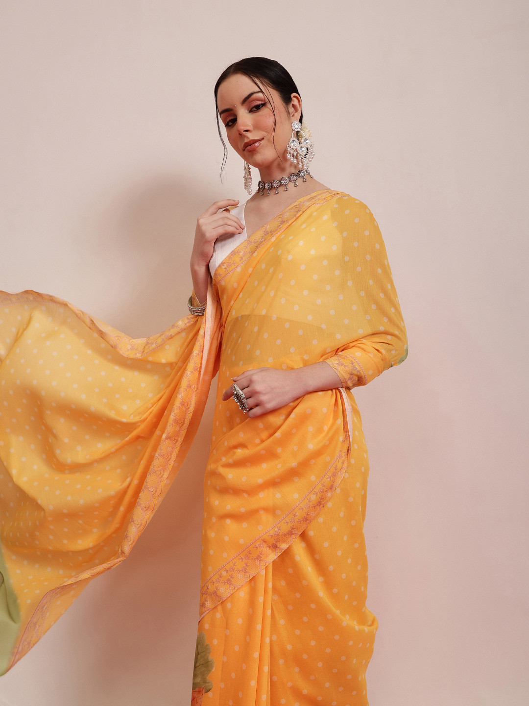 Silk Land Polka Dot Floral Digital Print Mal Cotton Saree