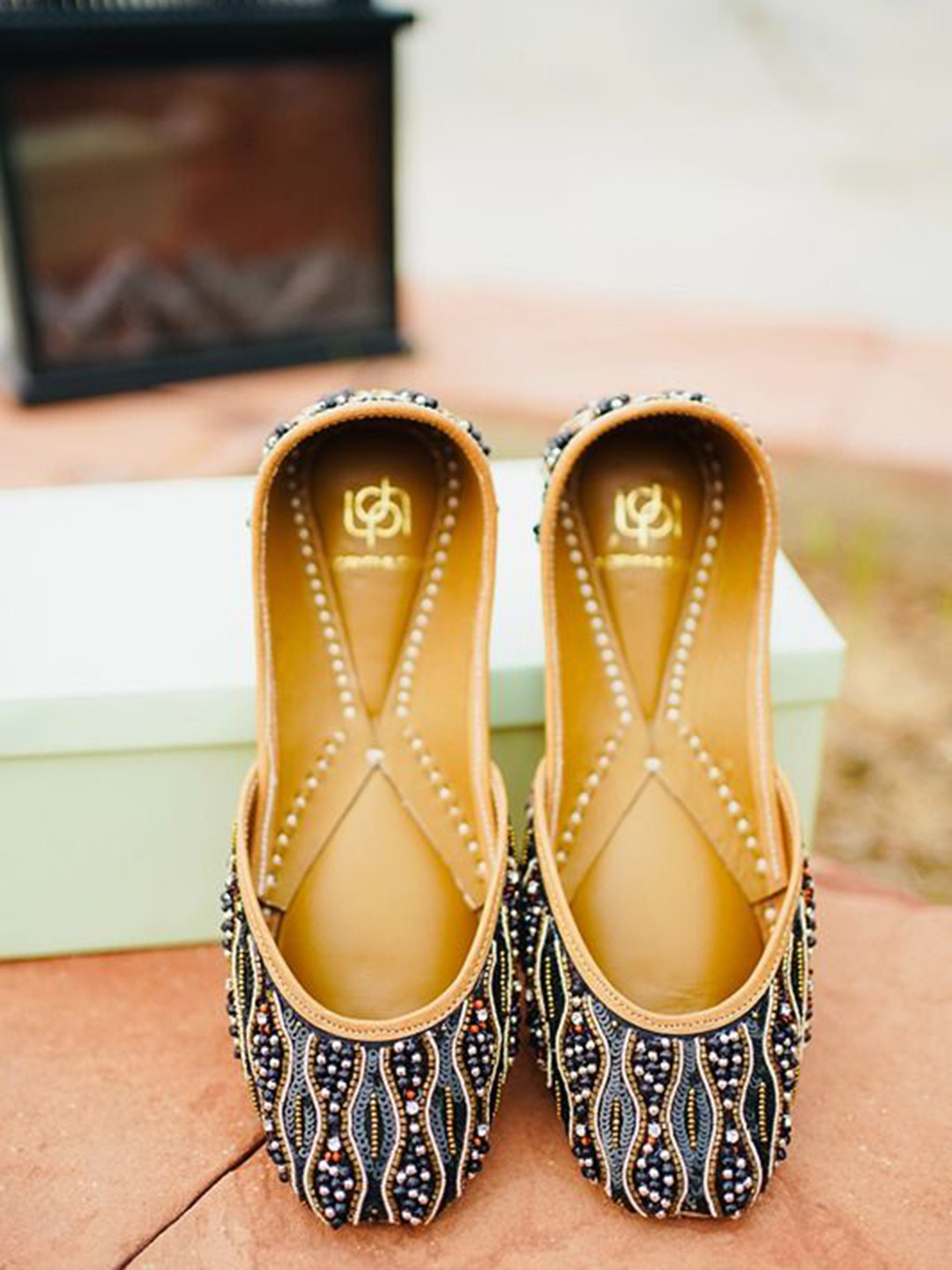 LORYPHILORY Women Pour Leather Juti