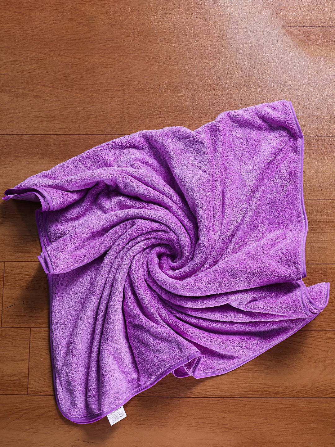Fezora Purple Microfiber 500 GSM Bath Towel