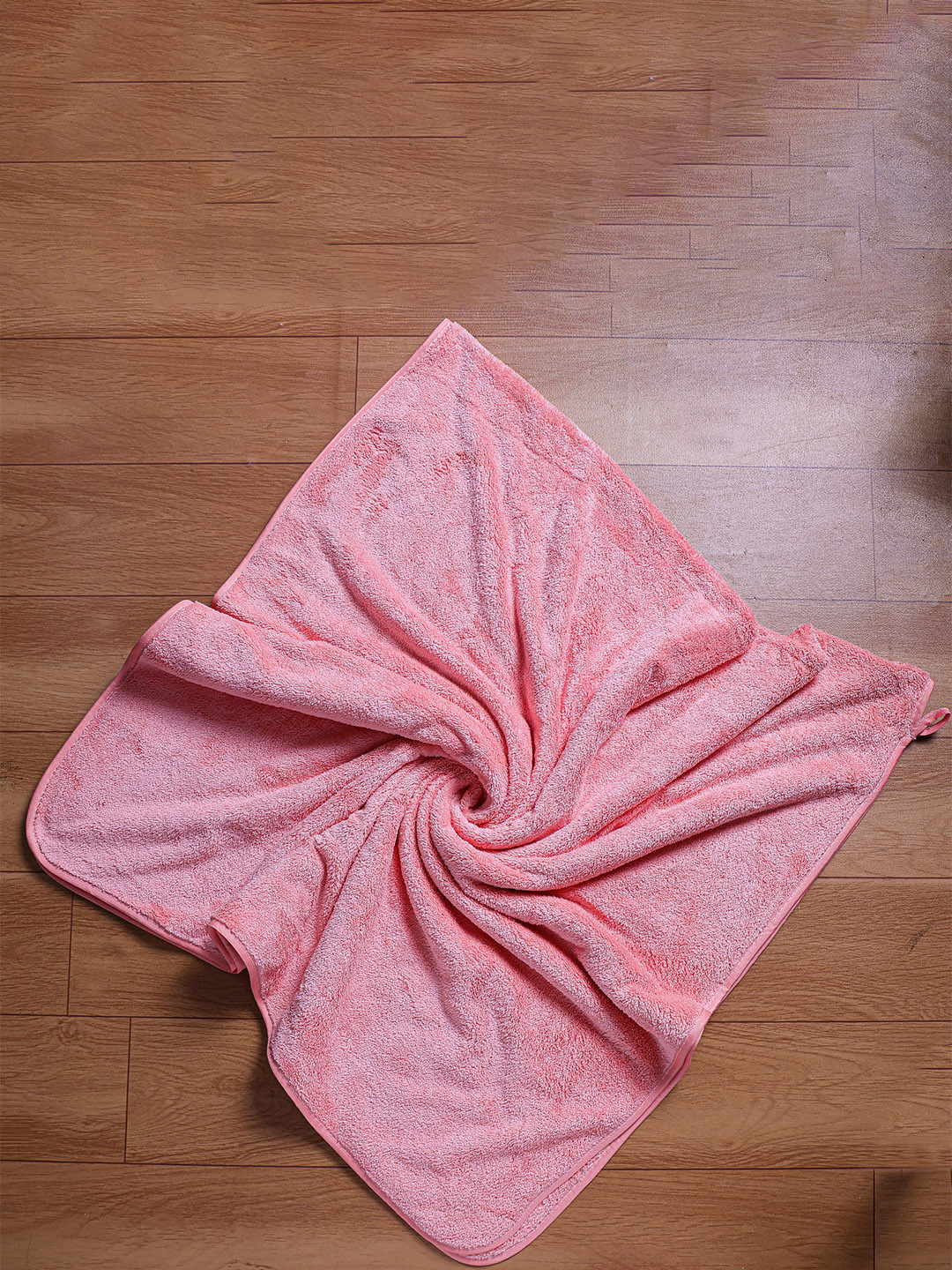 Fezora Orange 500 GSM Microfiber Bath Towel