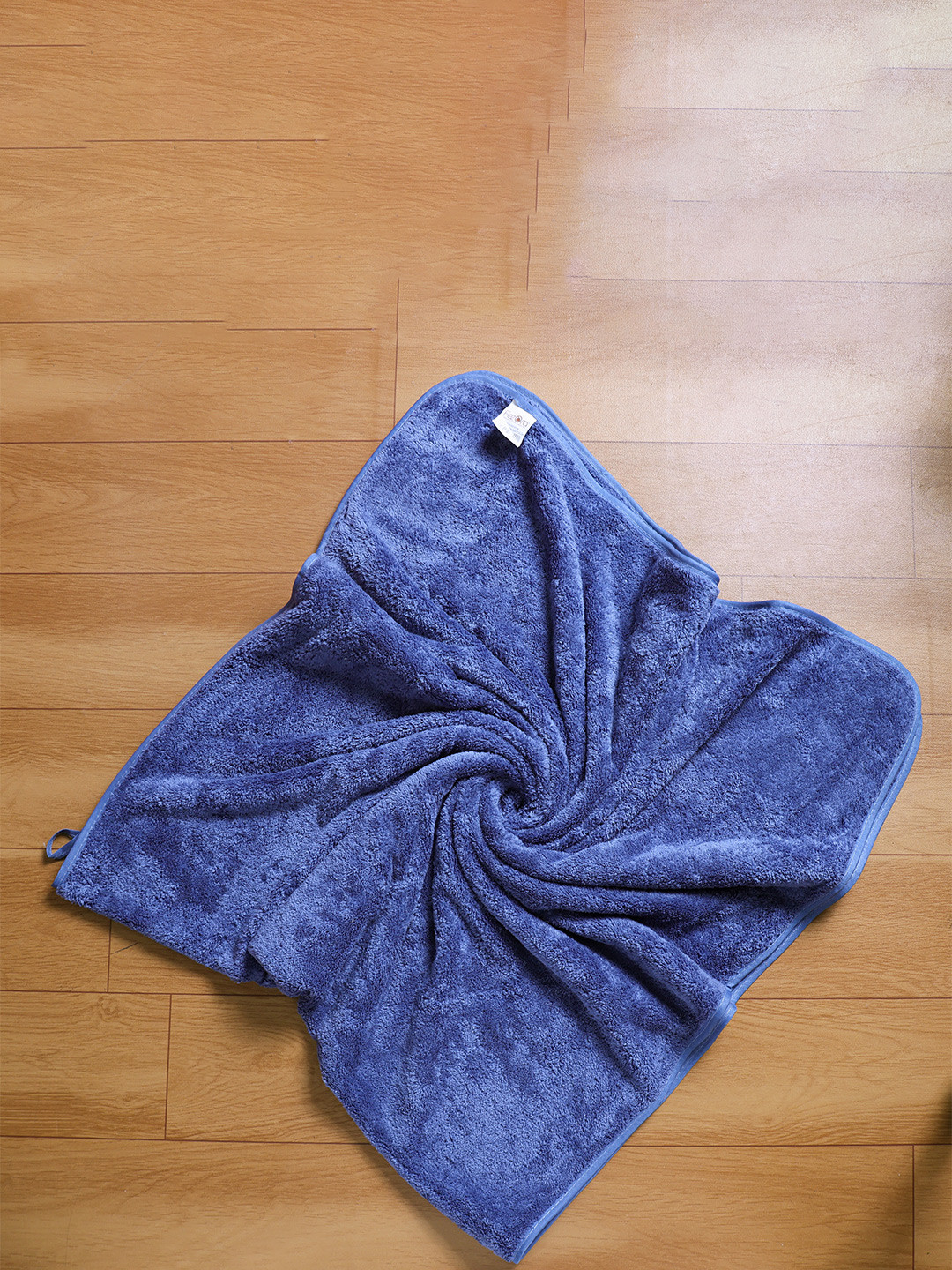 Fezora Navy Blue Microfiber 500 GSM Bath Towel
