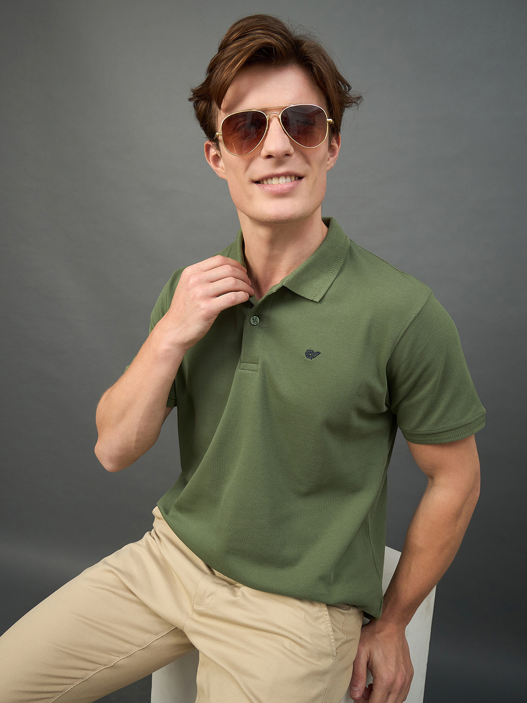 Club York Men Solid Half Sleeve Polo Neck T-shirt