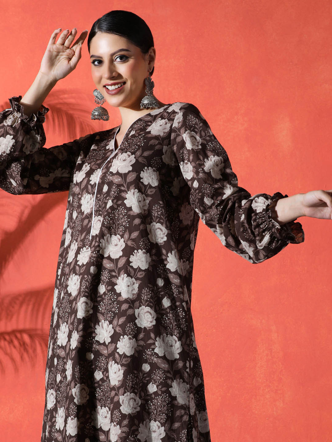 Sangria Floral Printed V-Neck Long Puffed Sleeves Pure Cotton Straight Kurta & Palazzo