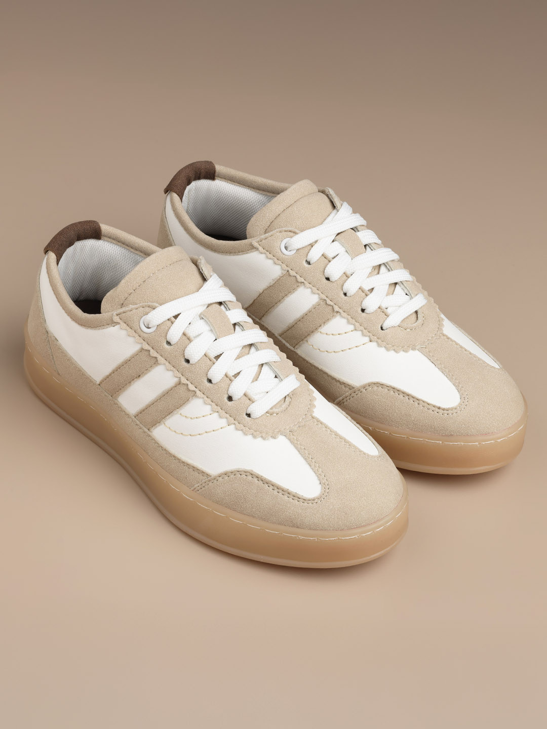 Lino Perros Women Lace-Ups Round Toe Sneakers