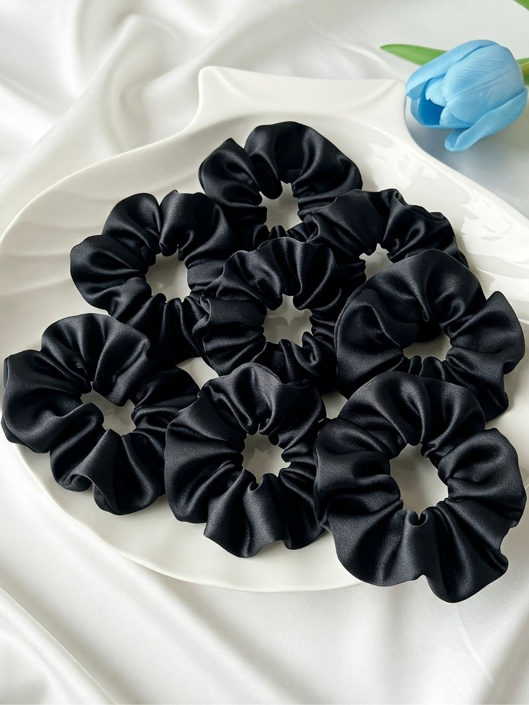 Mueras Set of 8 Satin Silk Scrunchies Hair Accessories