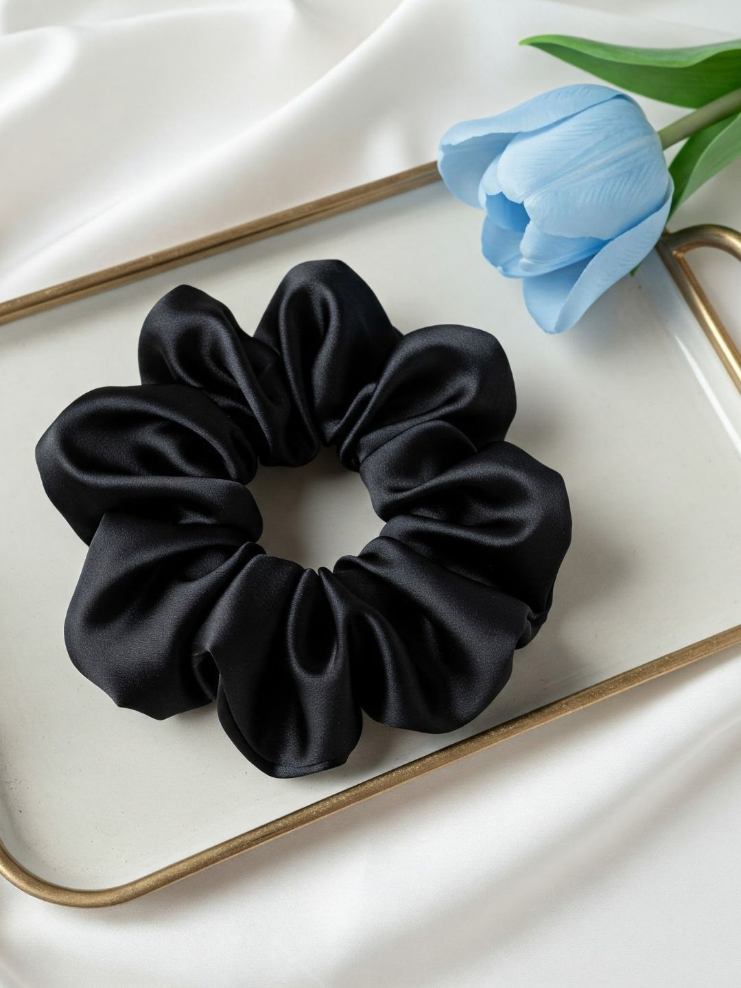 Mueras XL Women Scrunchie Hair Accessory