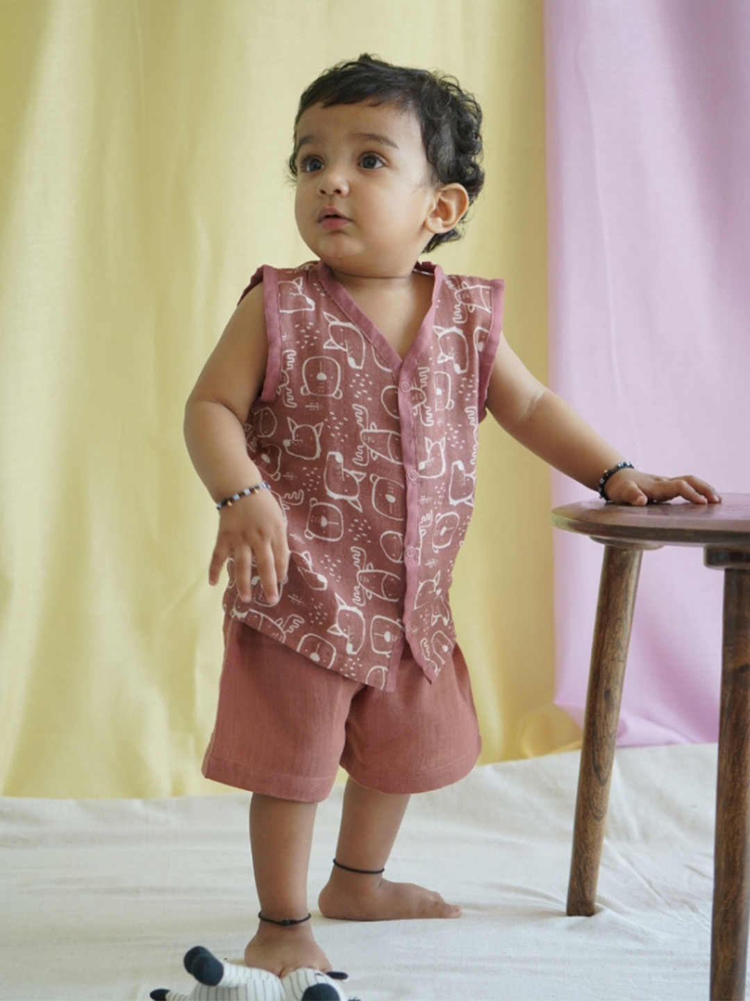 The Boo Boo Club Kids Printed V-Neck Organic Muslin Jhabla With Shorts