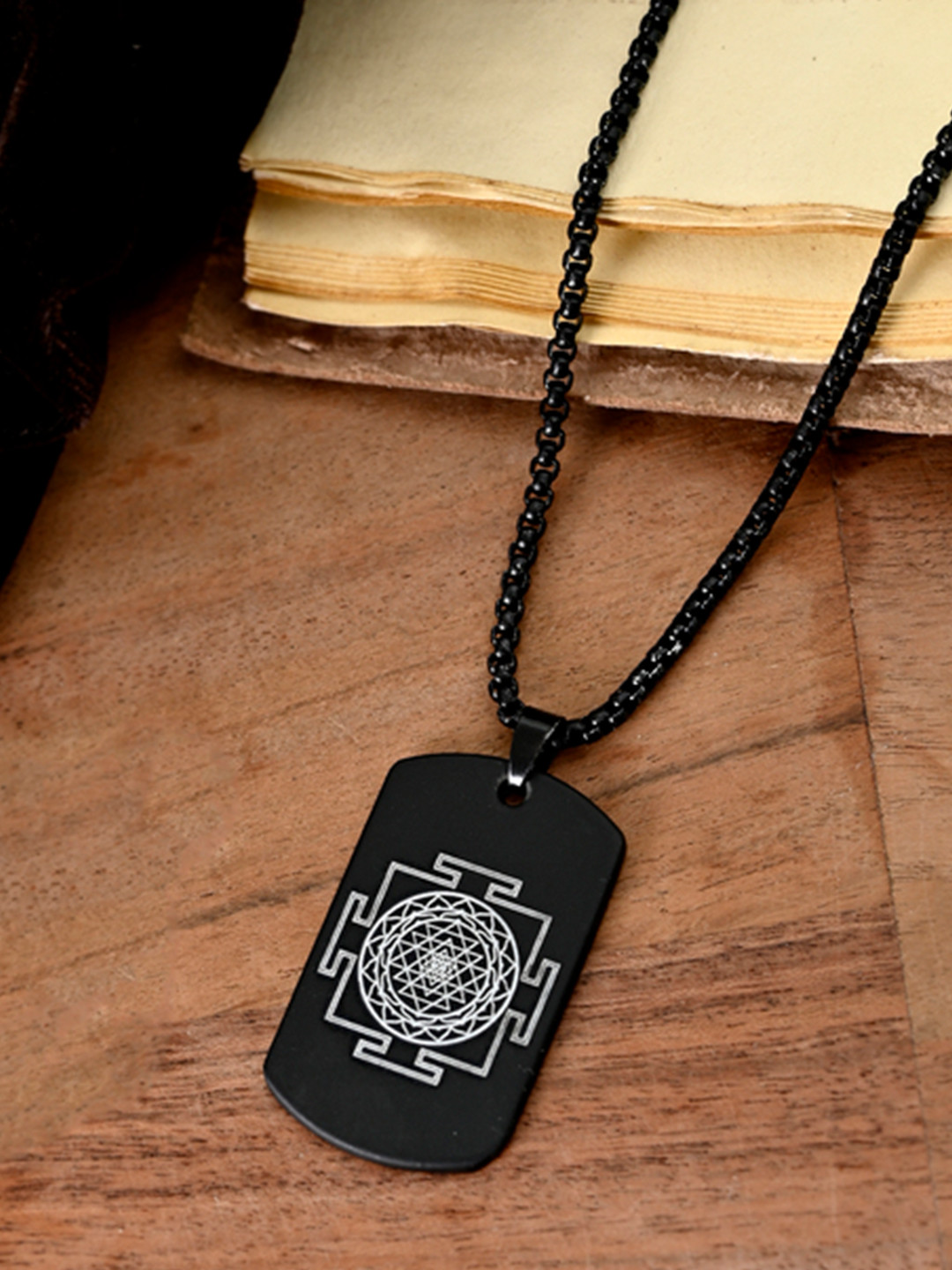 AGARWALPRODUCT Unisex Sterling Silver Prosperity Shree Yantra Tag Pendant With Chain