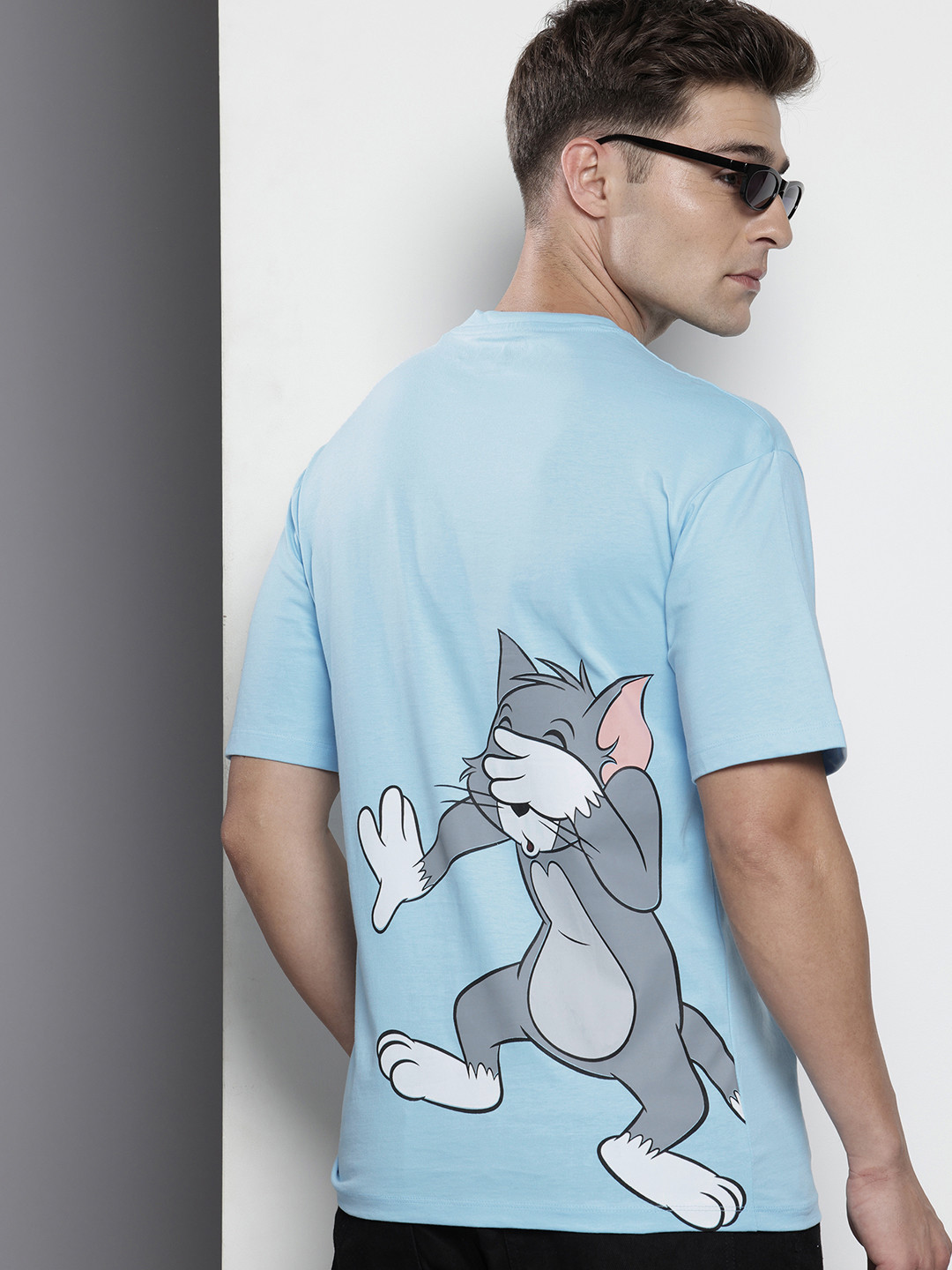 The Indian Garage Co Pure Cotton Tom & Jerry Printed Drop-Shoulder Sleeves Boxy T-shirt
