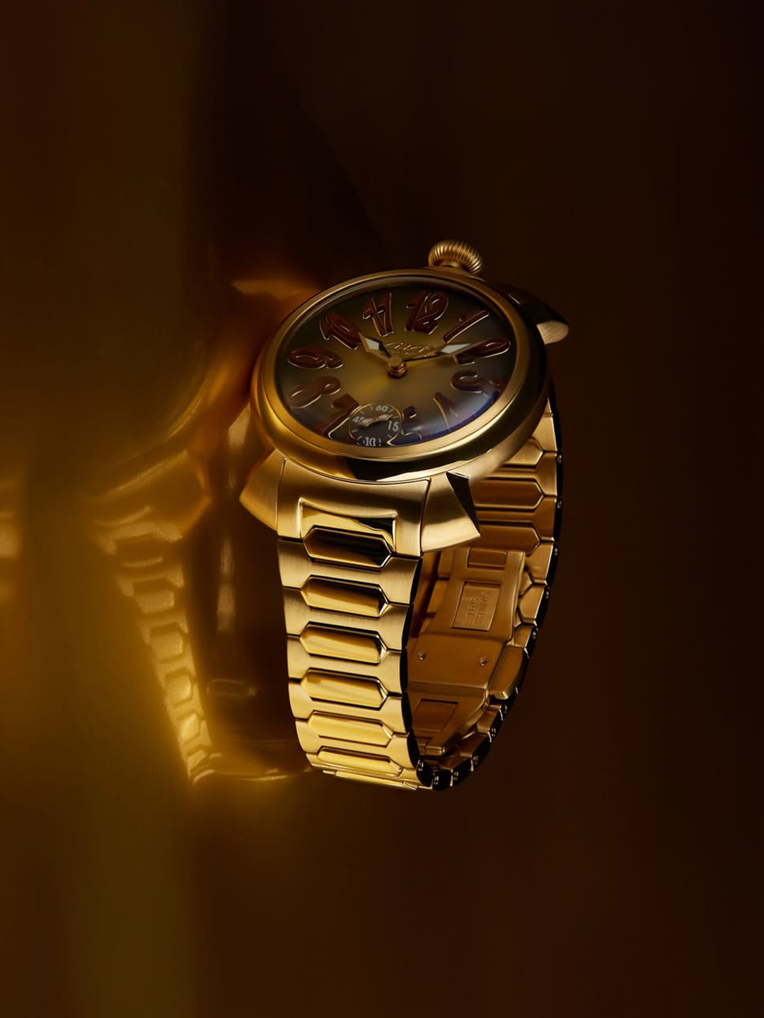 GaGa MILANO Unisex Dial & Stainless Steel Bracelet Style Straps Analogue Motion Powered Watch