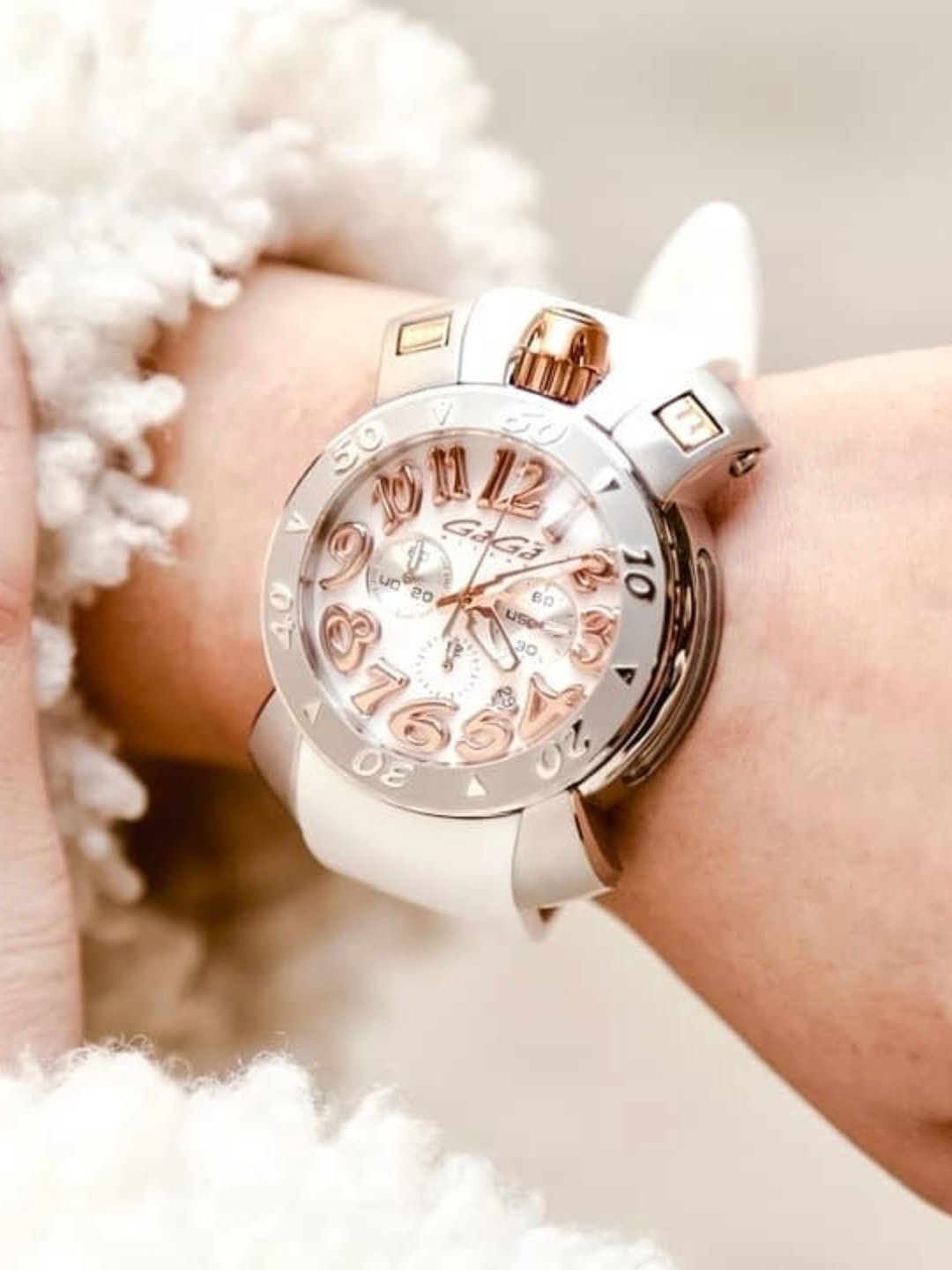 GaGa MILANO Unisex Analogue Chronograph Watch 8016CR01S0SYWH0