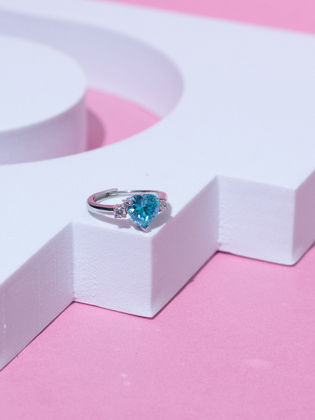 Zisthi 925 Sterling Silver Rhodium-Plated Love Heart Stone Adjustable Ring