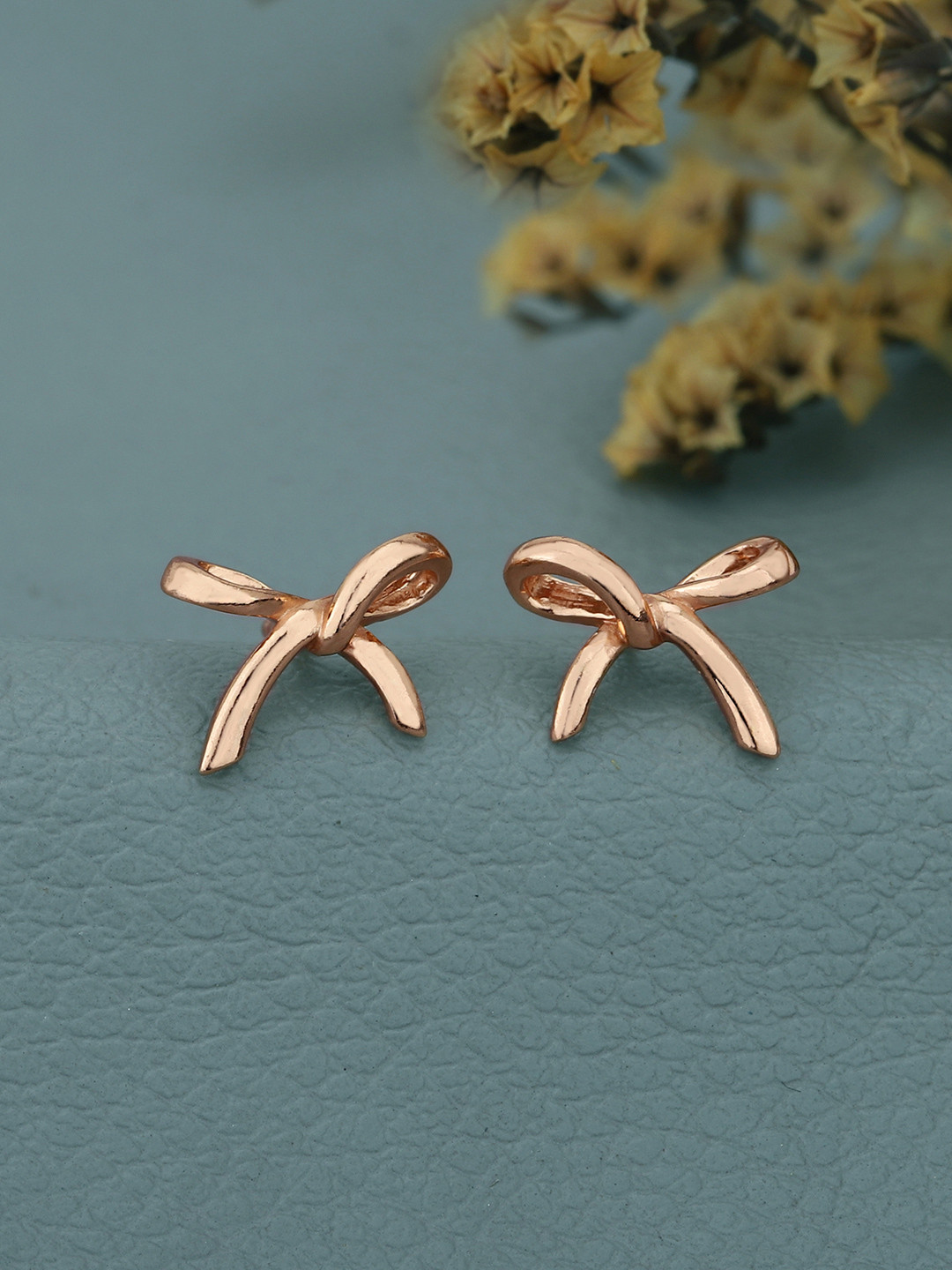DressBerry 925 Sterling Silver with 18kt Rose Gold Plated Bow Stud Earring
