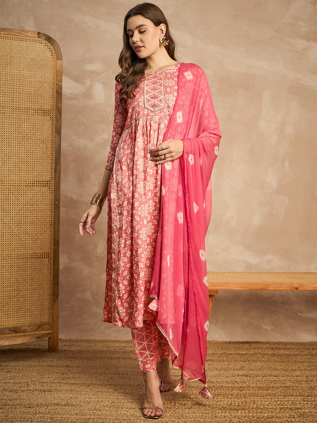 CHETI Women Embroidered High Slit Beads and Stones Kurta with Trousers & With Dupatta