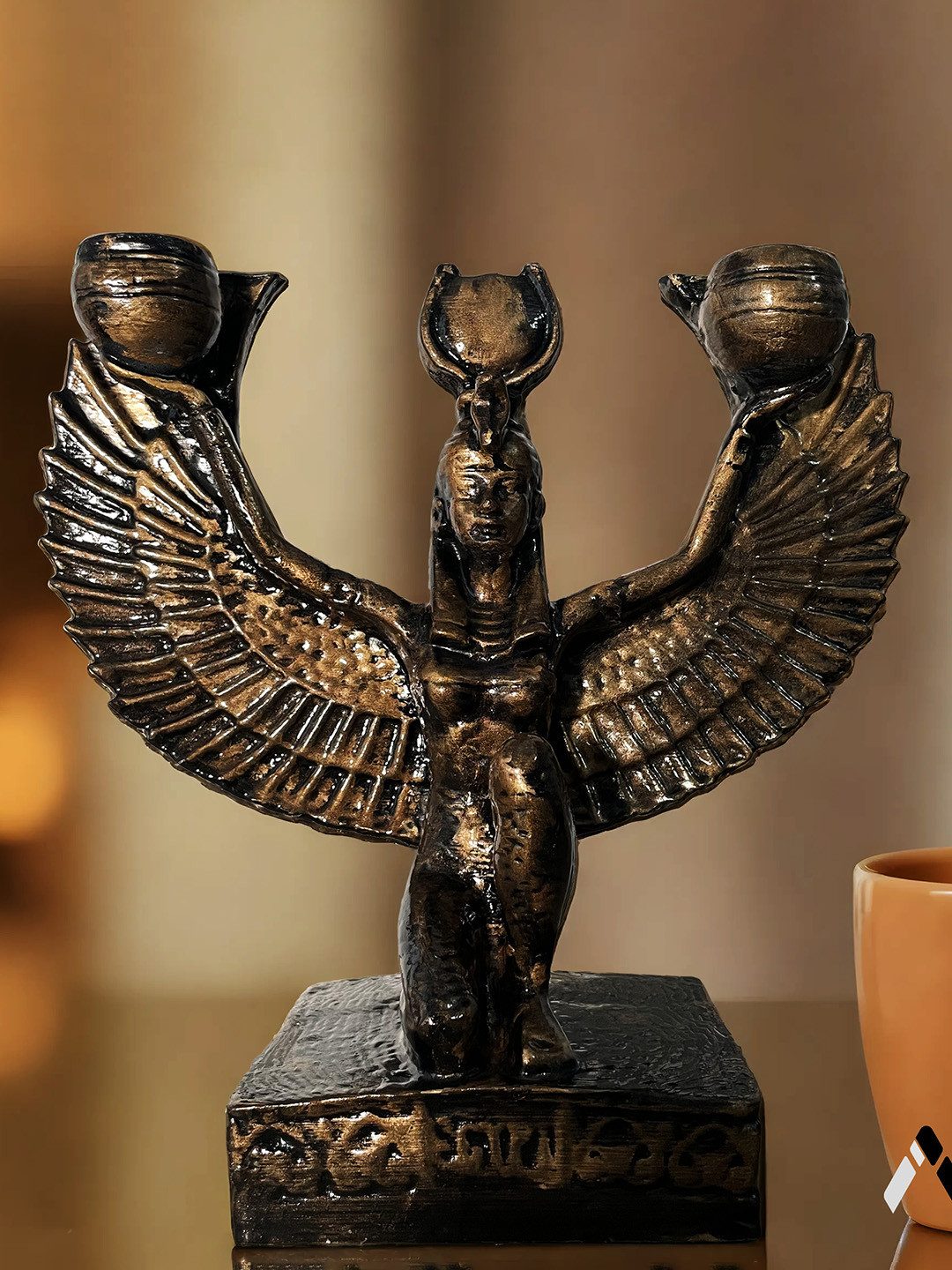 Archadia Bronze Polyresin Matte Living Room Medium Showpiece - 9.1 Inches